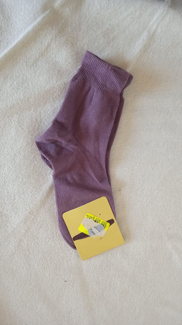 Lot 3 paires de chaussettes 3 couleurs garçon 3 ans 25/27 - photo numéro 2
