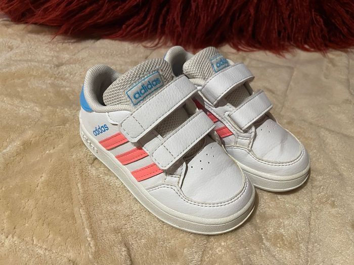 Baskets filles - Adidas - Taille 23 - photo numéro 3