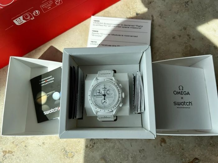 Montre omega swatch - photo numéro 2