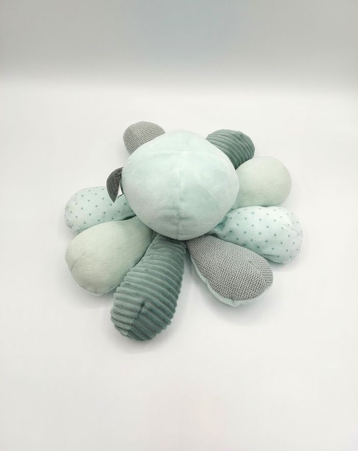Doudou d’activités NATTOU poulpe pieuvre vert d’eau comme lapidou octopus grelot - photo numéro 3