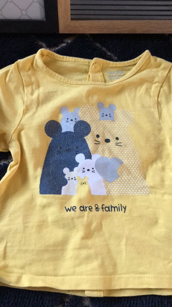 TEE shirt 6 mois - photo numéro 2