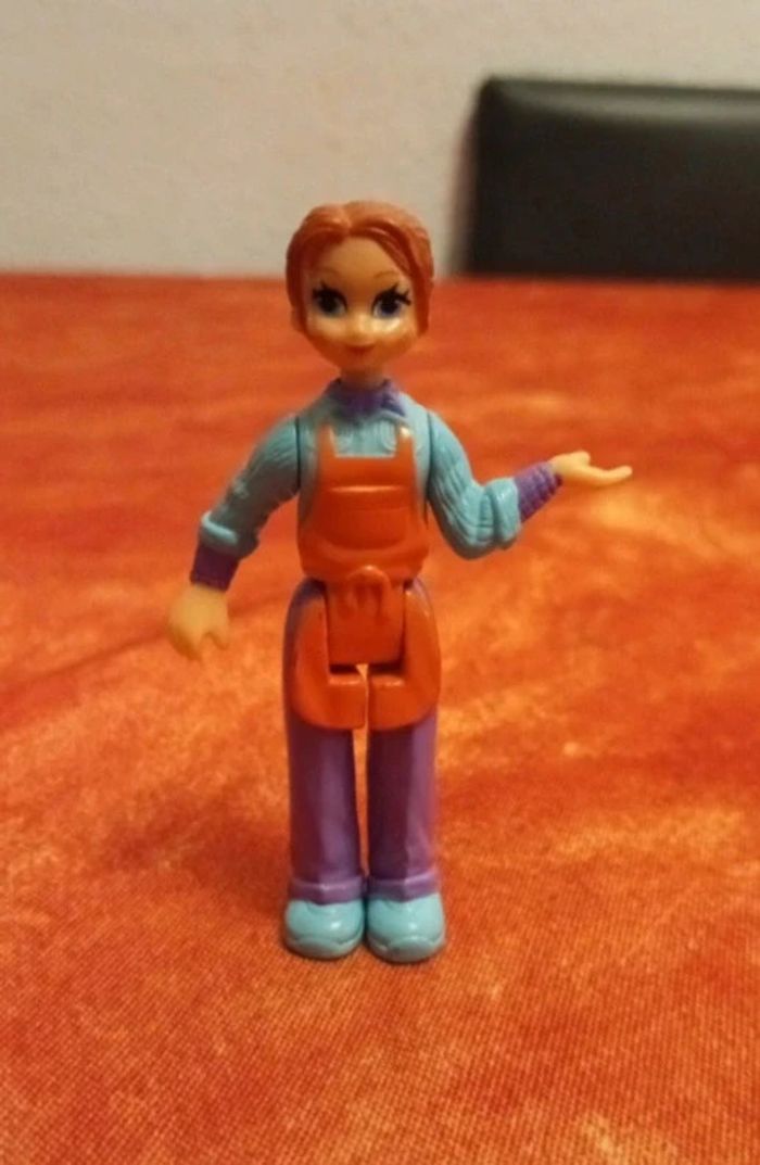 Woman sweet streets Dolhouse vintage Fisher Price