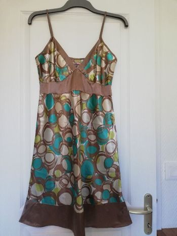 Nuisette multicolore taille 4