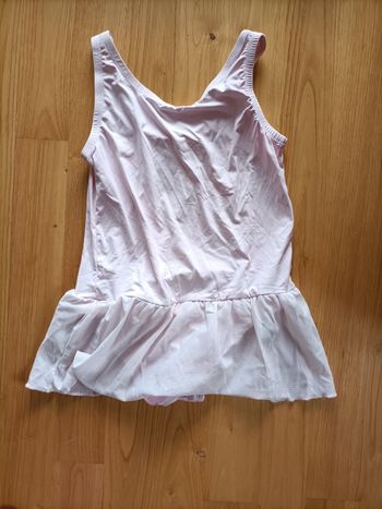 Justaucorps de danse rose energetics 12 ans très bon état fille