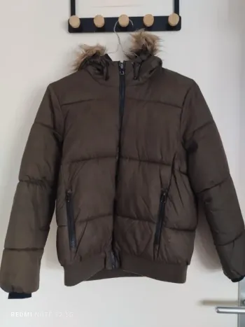 Doudoune Zara taille 10 ans