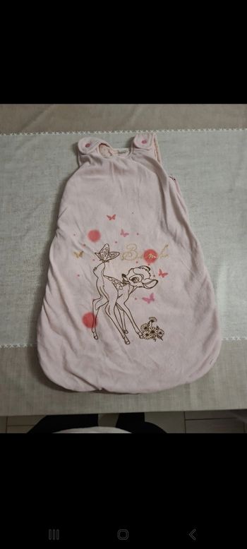 Gigoteuse Bambi 0/6mois très bon état