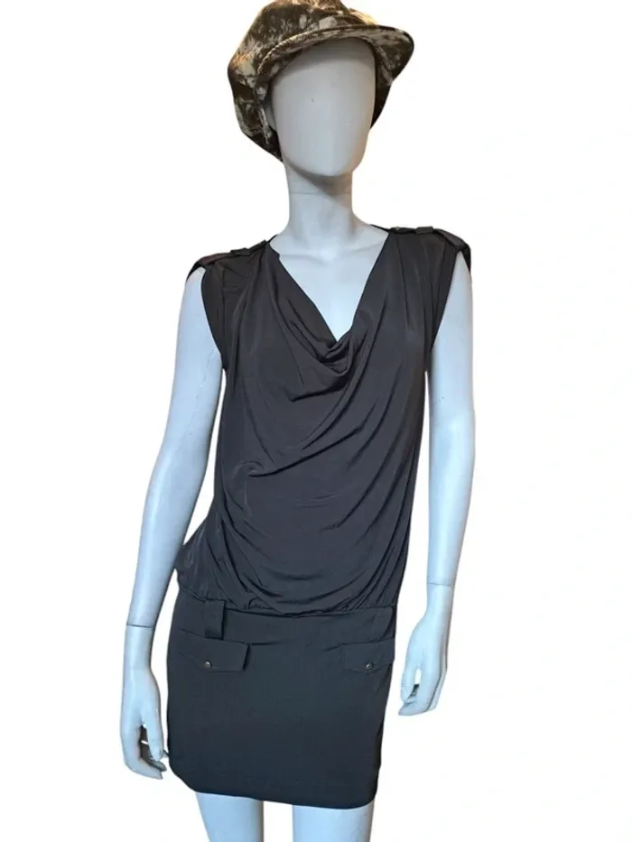 Robe noire