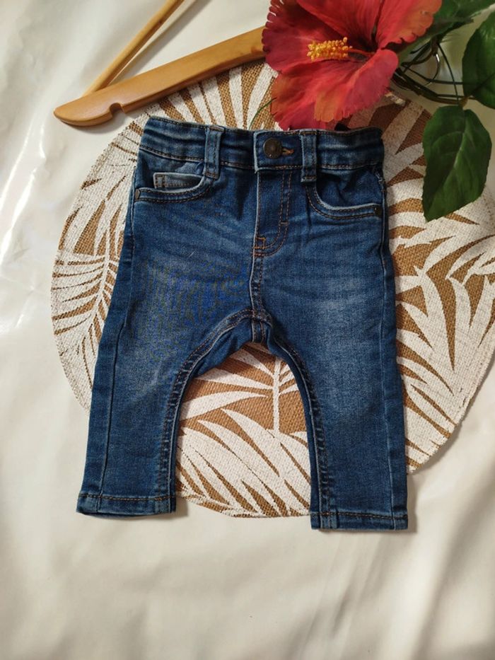 Jean slim Gémo 3 mois