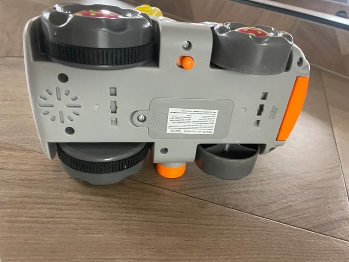 Camion T’mimi avec balles colorées - photo numéro 2