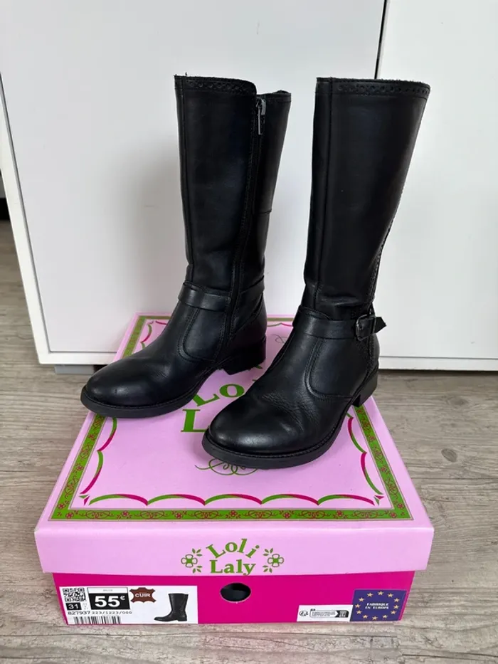 Bottes en cuir 31 noir TBE