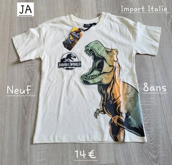 T-shirt Jurassic world