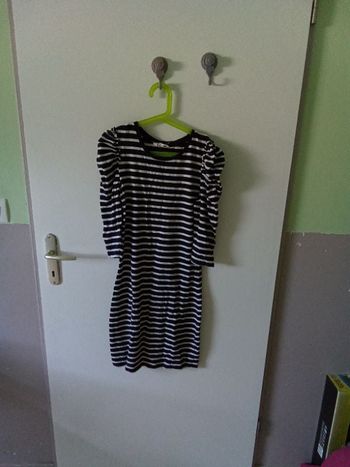 Robe Cache Cache