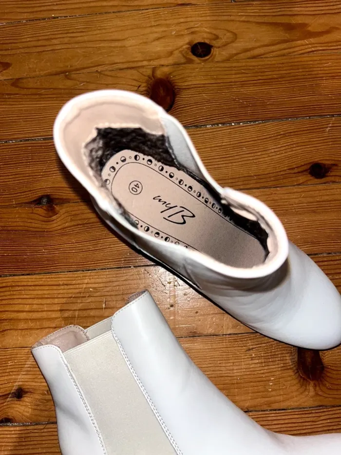 Bottines a talons beige creme taille 40 - photo numéro 3