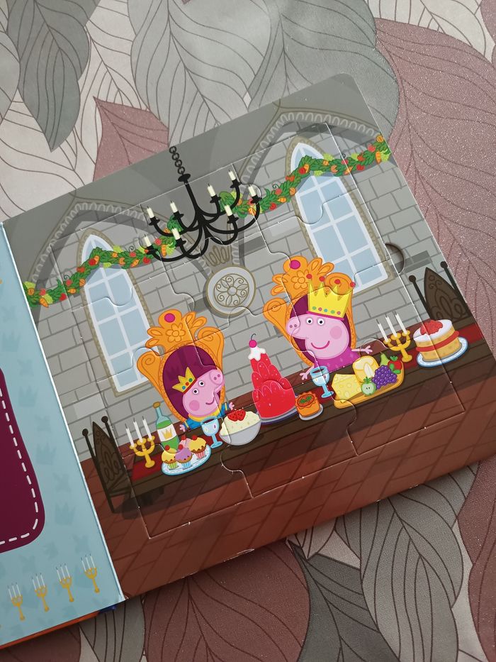 Peppa Pig livre puzzle - photo numéro 3