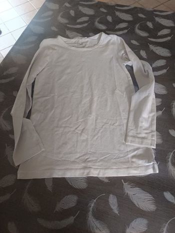 Tee shirt 6-8 ans