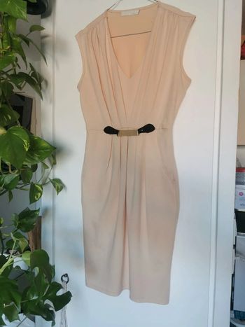Robe beige l'olive verte
