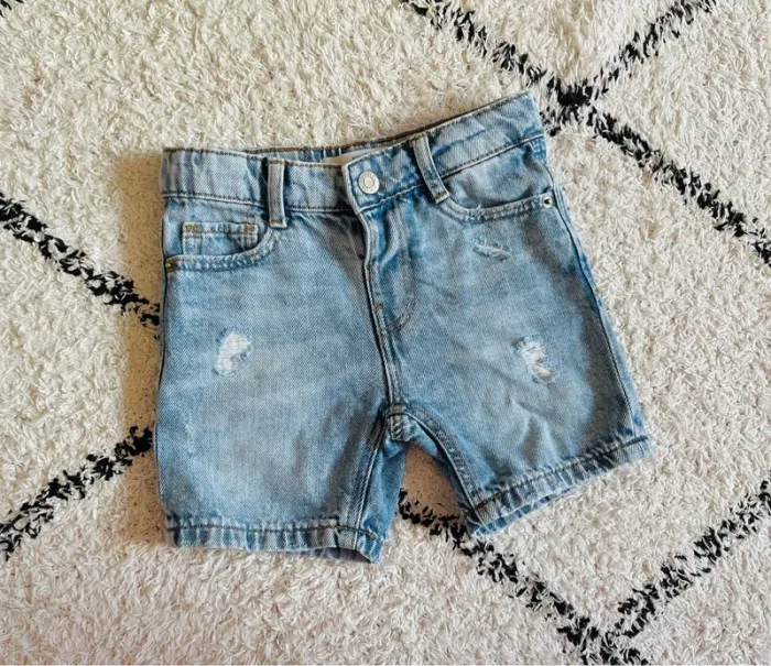 Short Zara 9-12 mois