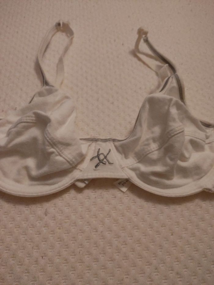 Soutien gorge 85B couleur blanc coton