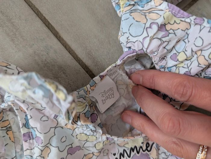 Robe sans manche Disney baby 9 mois - photo numéro 4