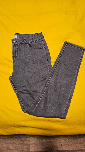Jean gris