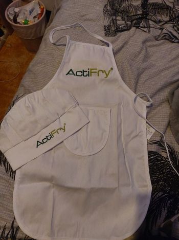 Tablier et bonnet cuisinier