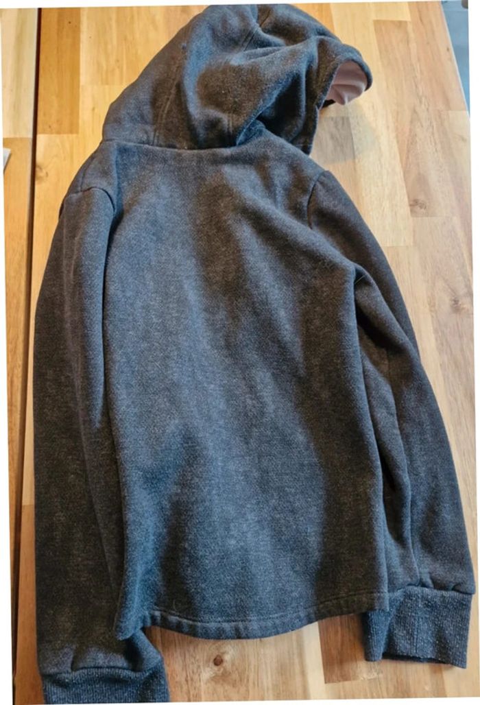 Veste de sport 8ans - photo numéro 2