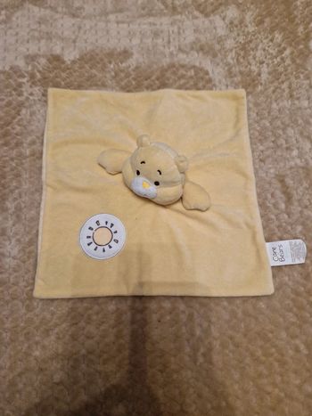 Doudou jaune soleil bisounours