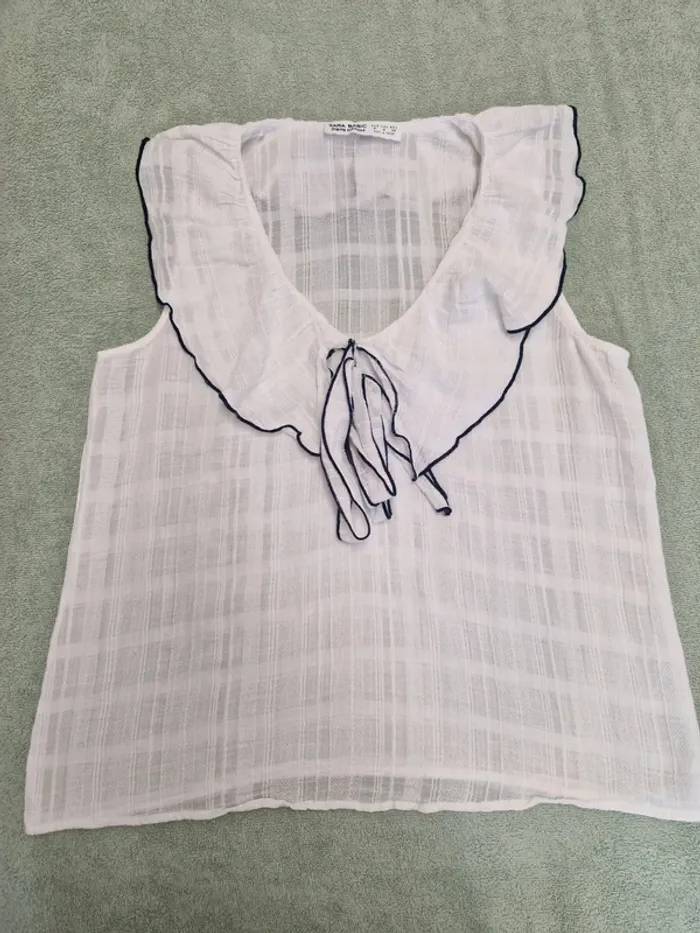 Top blanc et bleu marine femme Zara Taille M