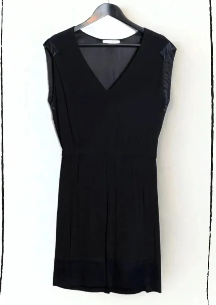Robe élégante noire Sandro Taille S - photo numéro 2
