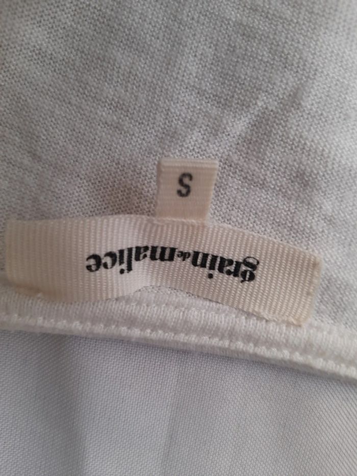 Tres beau tee shirt manches courtes Taille S - photo numéro 3