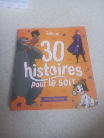 Livre les 30 histoires pour le soir