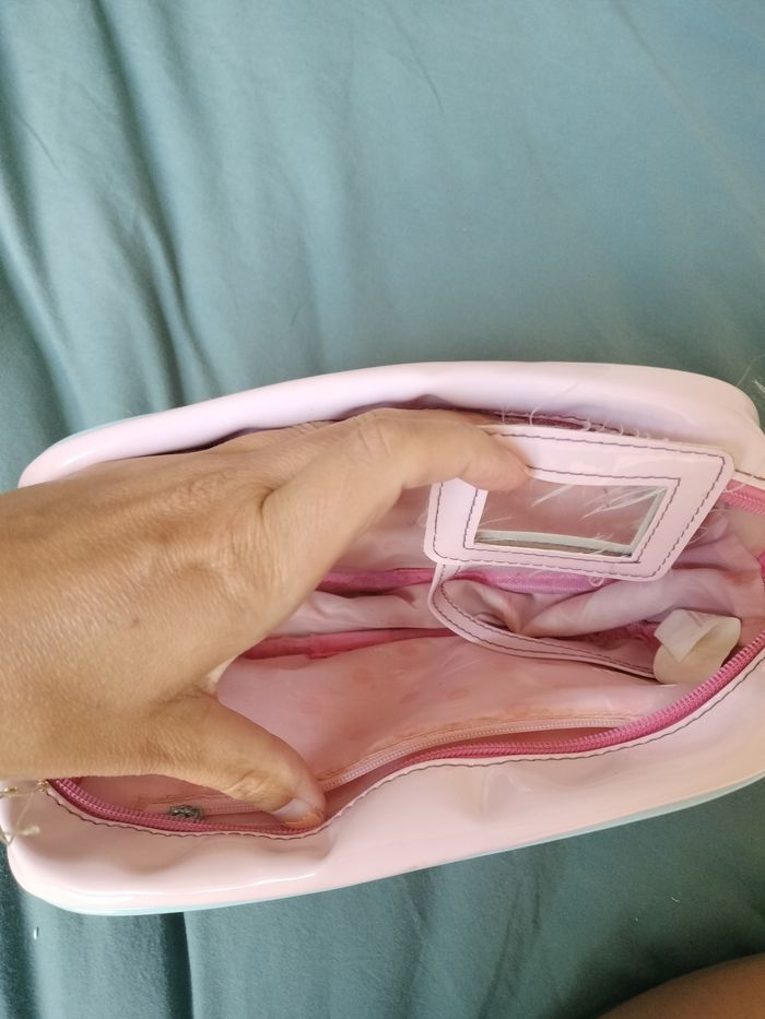 Trousse de toilettes - photo numéro 3