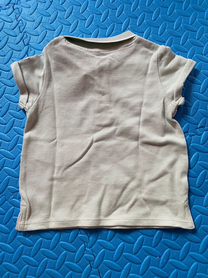 Polo Kiabi Taille 24 M - photo numéro 2