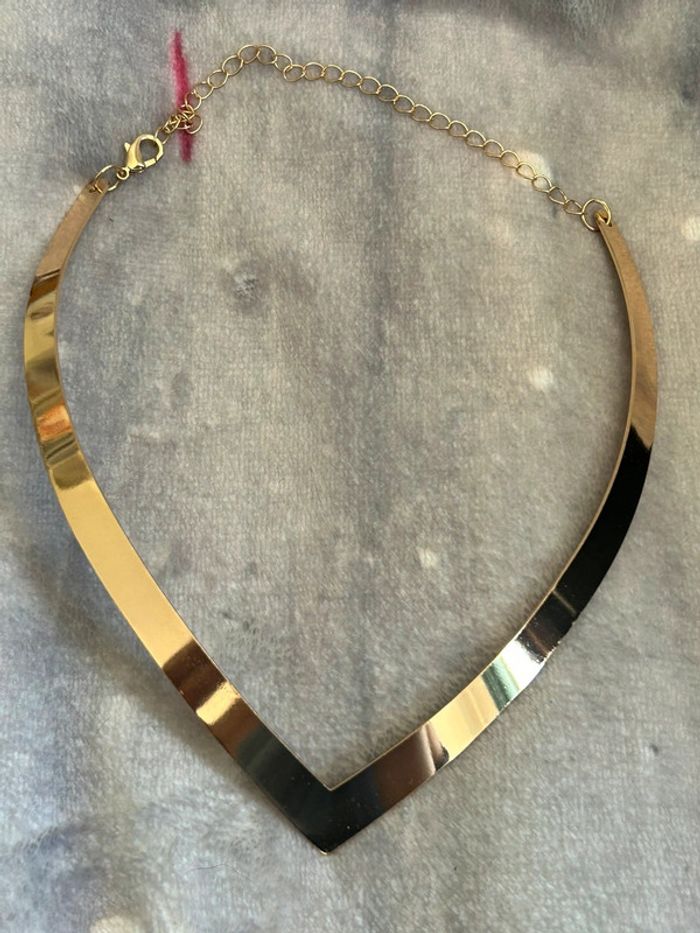 Collier rigide doré bijoux fantaisie