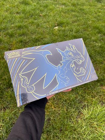 UPC Pokémon Flammes Fantasmagoriques 