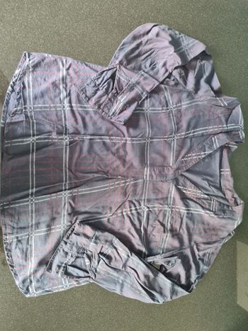 Blouse à carreaux longues manches