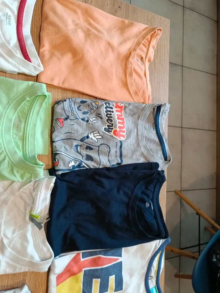 Lot de 17 tee shirts kiabi - photo numéro 2