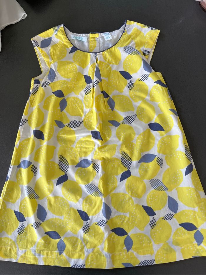 Robe Okaïdi taille 3 ans