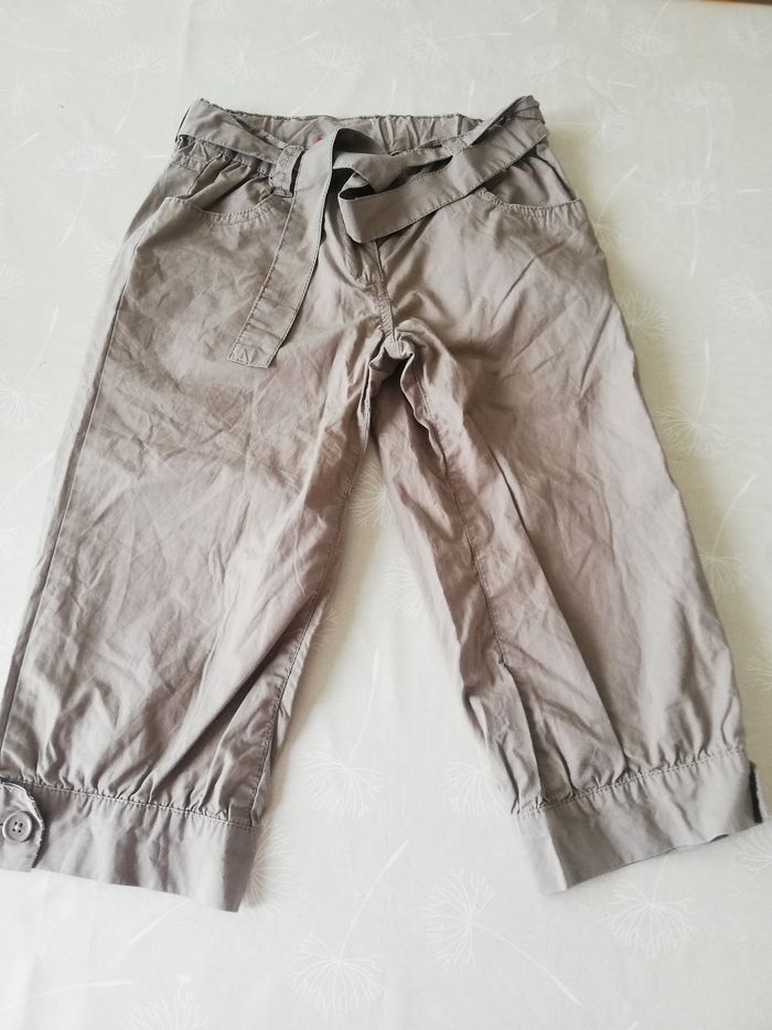 Pantacourts beige NKY 10 ans neuf