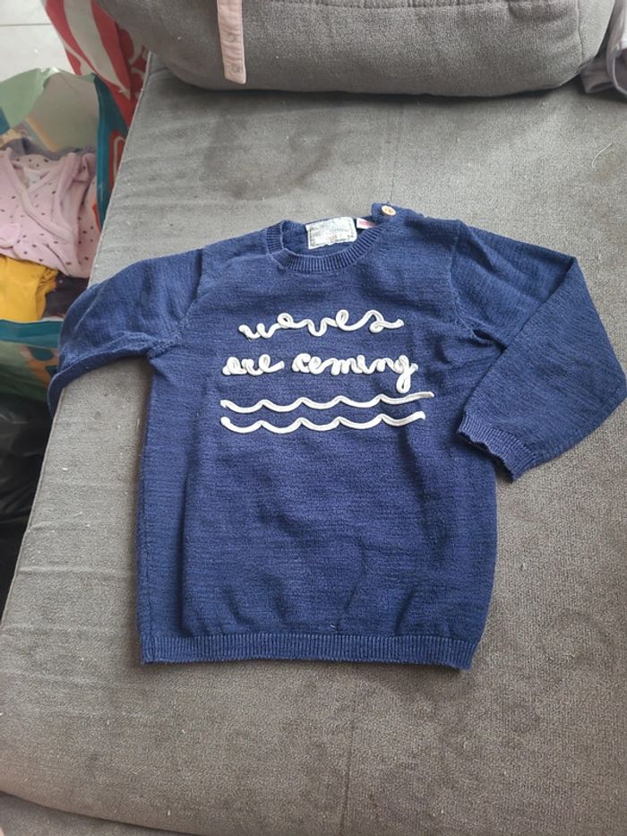 Pull bleu enfant
