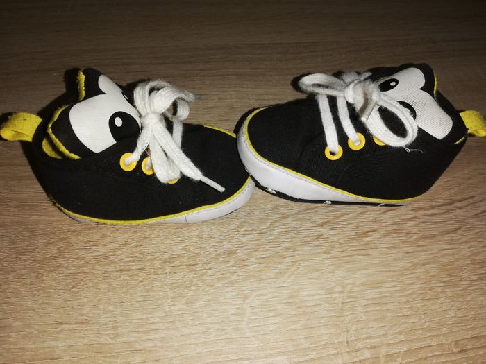 Lots de petite chaussures bébé - photo numéro 4