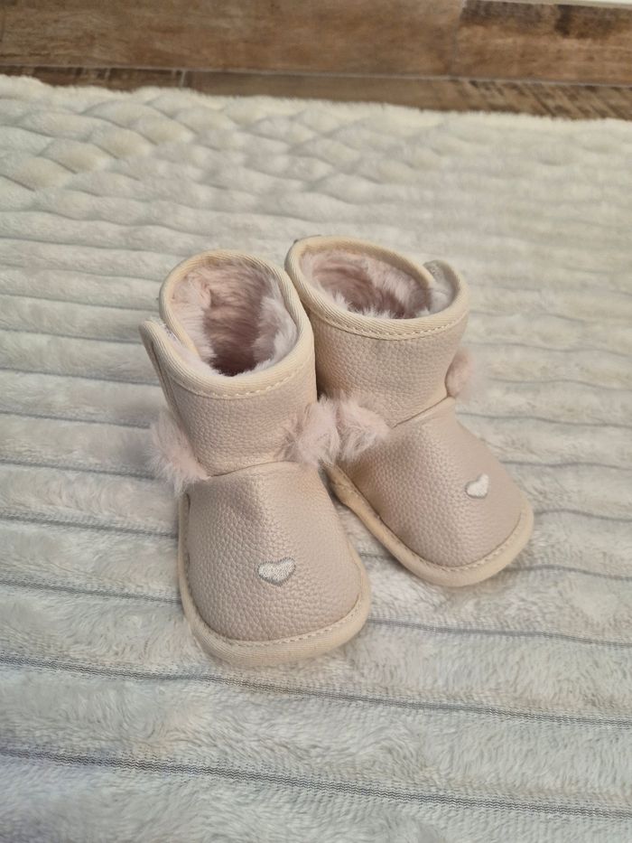 Boots bébé- Taille 9-12 mois - NEUF