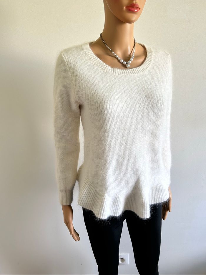 Pull crème tout doux la p’tite étoile taille 2 TBE - photo numéro 2