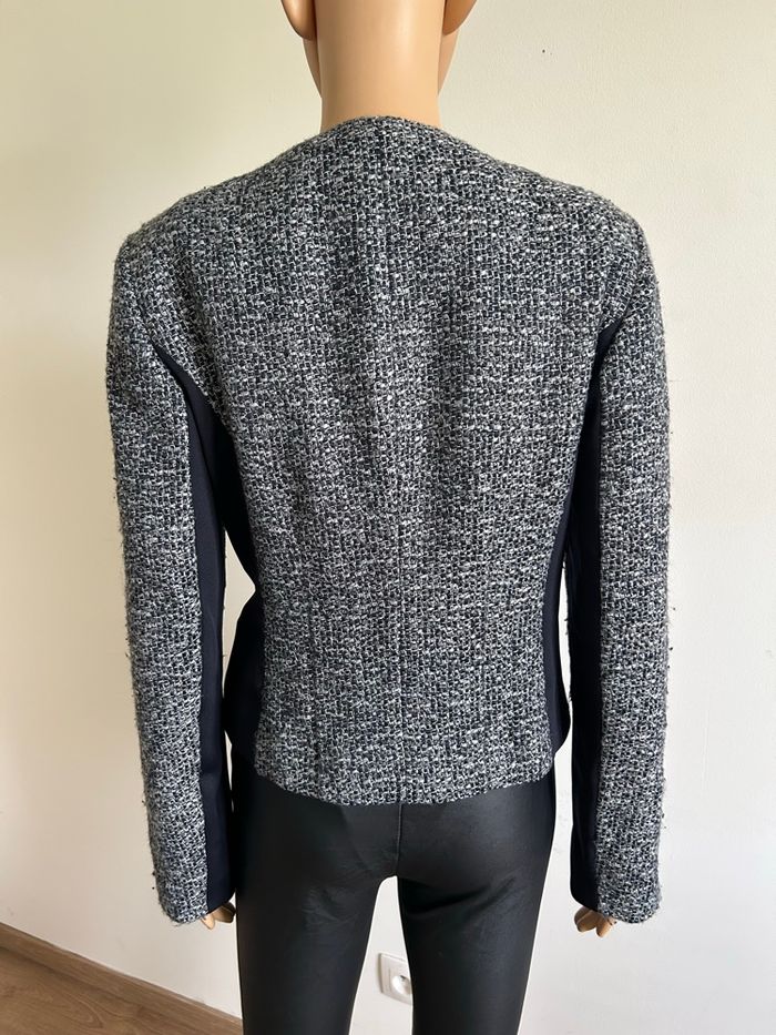 Veste bleue marine et chamarrée S.Oliver taille 42 bon état - photo numéro 6