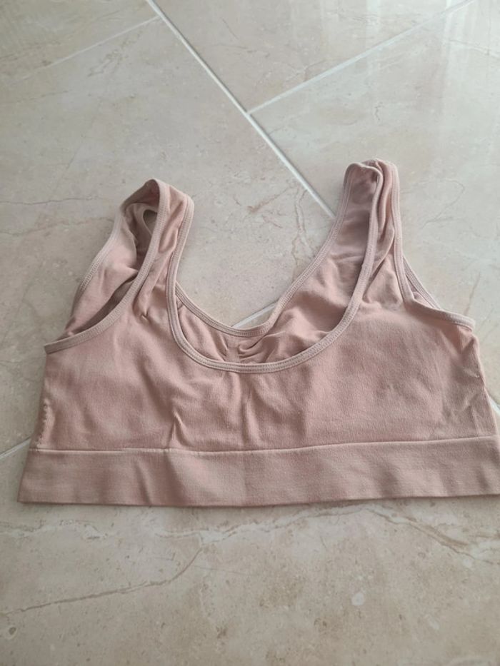 Brassière couleur chair • taille 2XL - photo numéro 3