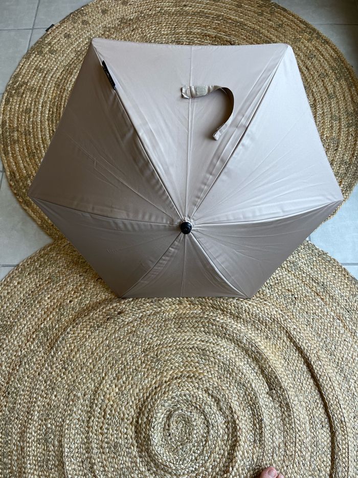 Ombrelle taupe poussette yoyo Stokke