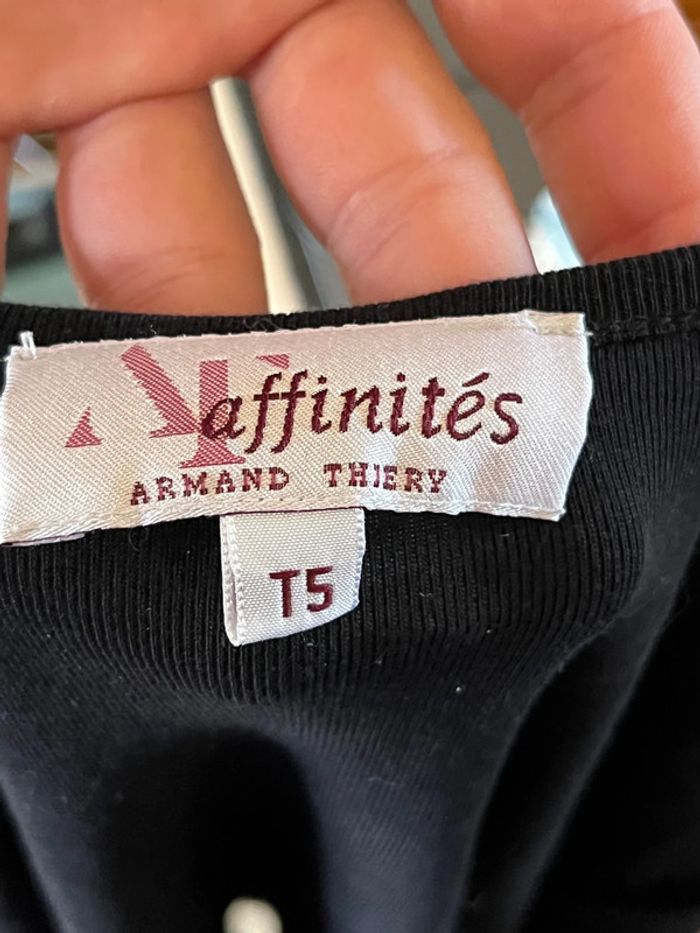 Haut manches 3/4 avec fleurs, 100% coton - rouge et noir - photo numéro 8