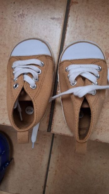 Chaussures 9/12mois