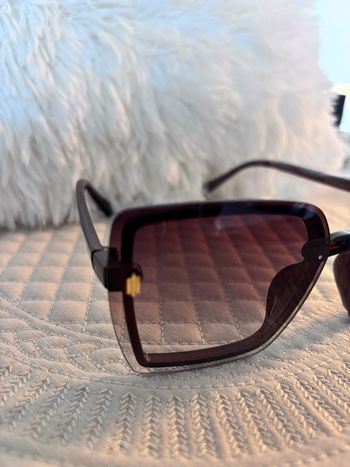 Lunette de soleil pour femme 