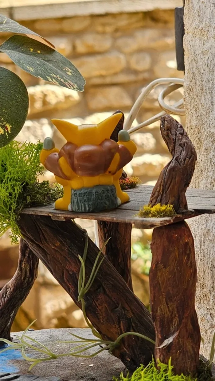 Super figurine Pokemon Nintendo finger puppet Kadabra - photo numéro 2